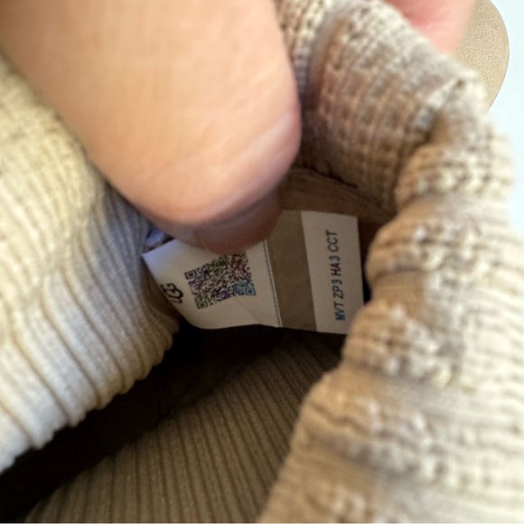 UGG BROOKLYN CHELSEA MUSTARD SEED WATERPROOF PLATFORM BOOTS US 9 - Picture 6 of 6